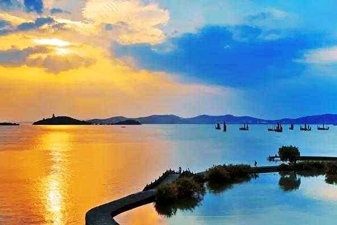 Wuxi Private Day Tour With Lingshan Buddhist Scenic Spot and Taihu Yuantouzhu - Booking Information