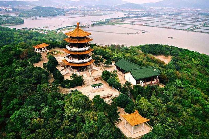 Wuxi Private Day Tour With Lingshan Buddhist Scenic Spot and Taihu Yuantouzhu - The Sum Up
