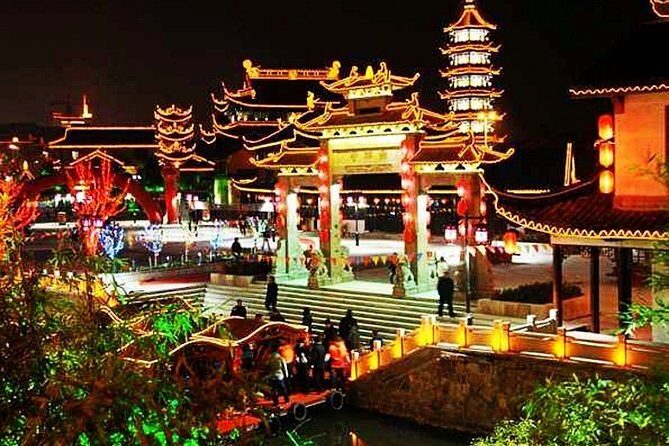Wuxi Private Night Tour with Boat Cruise and Authentical Dinner - Who Will Love This Tour?