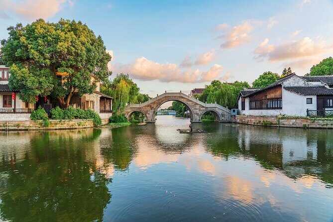 Wuzhen Day Trip from Shanghai with English Guide - A Complete Look at the Wuzhen Day Trip from Shanghai