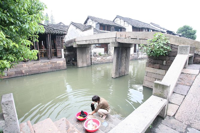 Wuzhen Water Town Day Tour From Shanghai - Itinerary Details