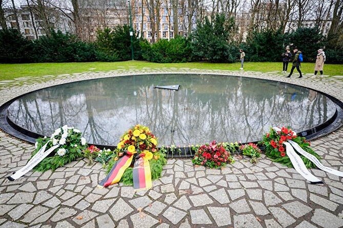 WWII & 3rd Reich Private Walking Tour - Meeting Point Details