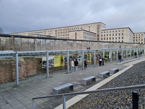 WWII and Cold War Tour - The Traces of Third Reich in Berlin - The Sum Up