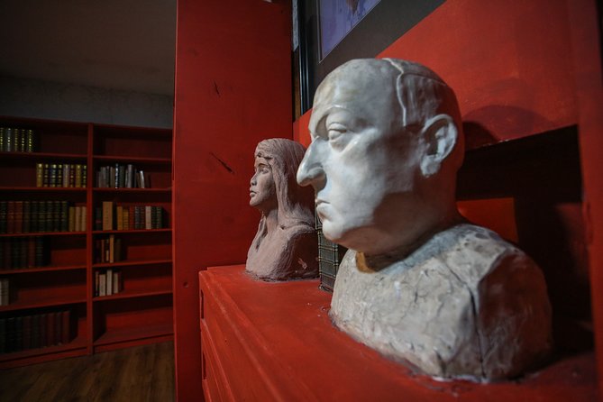 Xcape Room Bcn: Corpse Gallery Escape Room Barcelona - Reviews, Questions, and Price Details