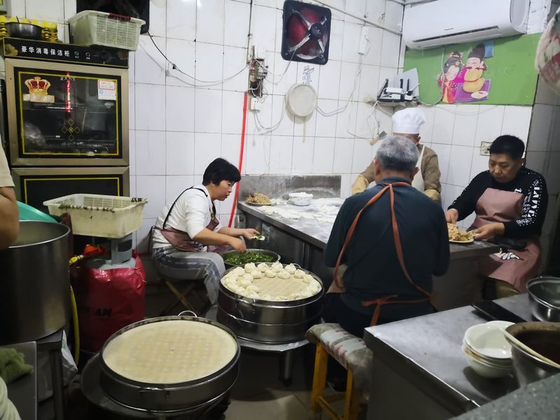 Xian Dongxin Street & Yongxingfang 3-Hour Food Tour - Meeting at the Hilton Xi’an