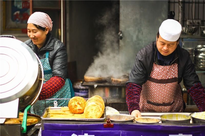 Xian Evening Food Tour with Local Cuisine - Key points to know before you go