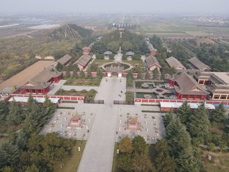 Xian Famen Temple and Qianling Mausoleum Full-Day Heritage Tour - What the guide can add