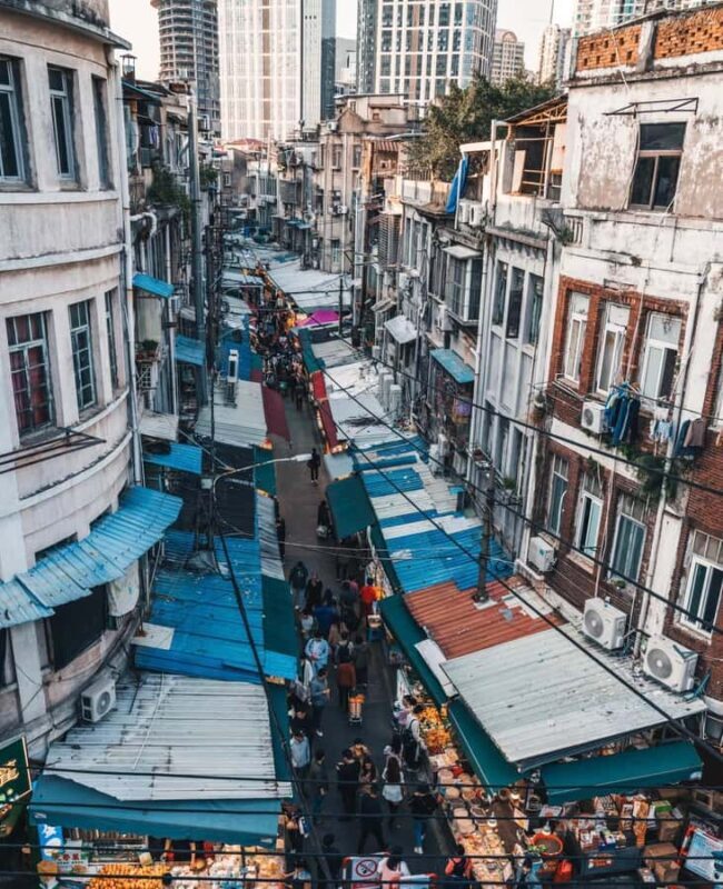 Xiamen City: Sea View, Handicraft & Local Market Tour - Xiamen’s 8th Market: Authentic Flavors and Bustling Streets