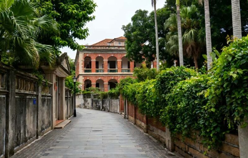 Xiamen: Gulangyu Island and Riguang Rock Day Tour - Good To Know