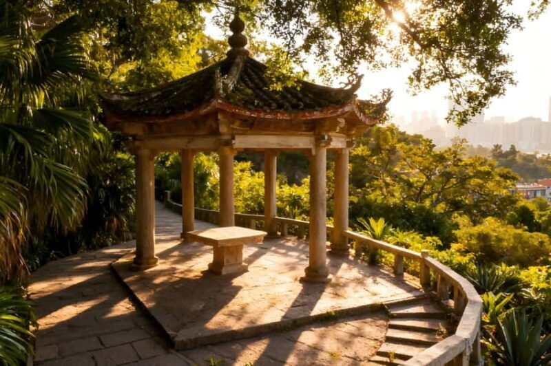 Xiamen: Gulangyu Island and Riguang Rock Day Tour - Practical Details and Insights