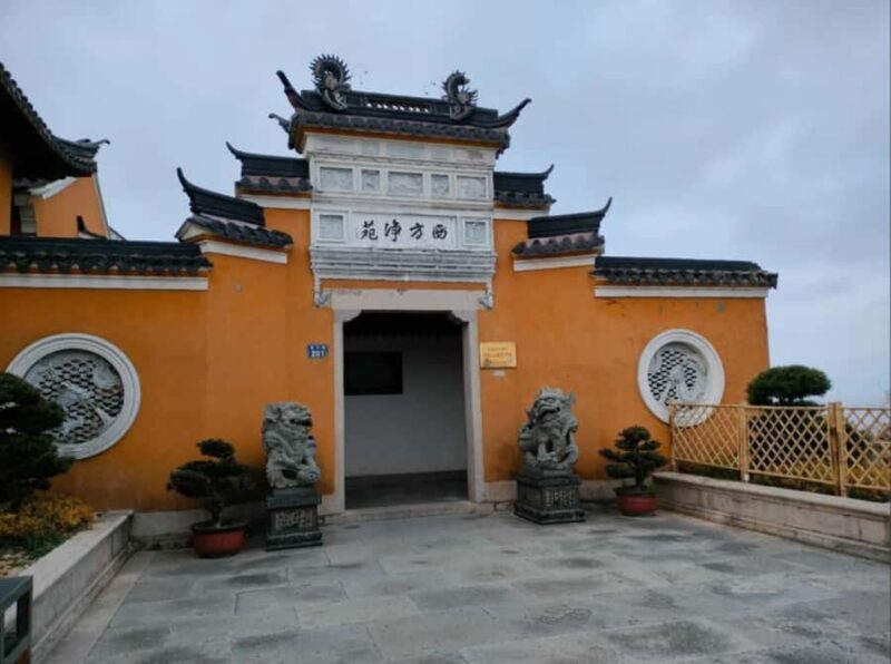 Xiamen: Nanputuo Temple, Gulangyu Island & Trail Tour - Good To Know