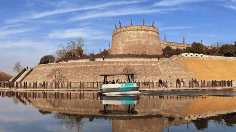Xi'an: City Wall Moat Smart Boat Tour - What to Expect During the Tour