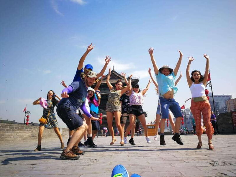 Xi'an: City Wall & Old Town Walking Tour w/ 10+ Food Tasting - Good To Know