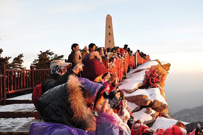 Xian Day Trip to Mt. Huashan With Round-Trip Cable Car - Cable Car Experience