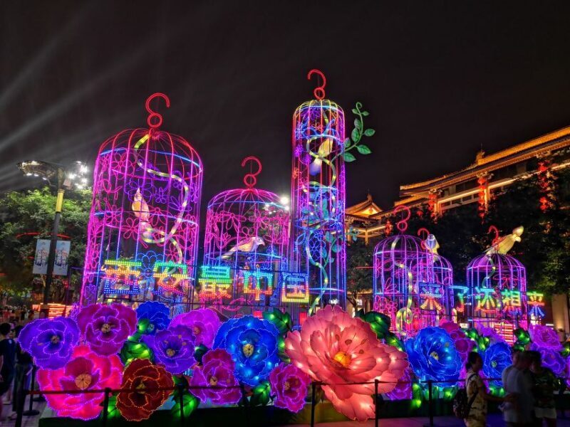 Xi'an: Full-Day Terracotta Warriors & Local Food Tour - What Makes This Tour Stand Out