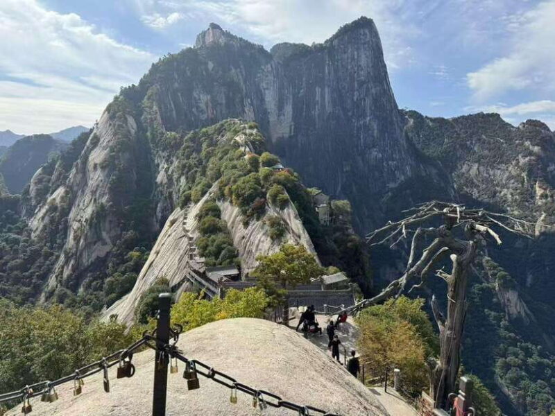 Xi'an: Hua Shan Mountain Private day Tour - Who Should Consider This Tour?