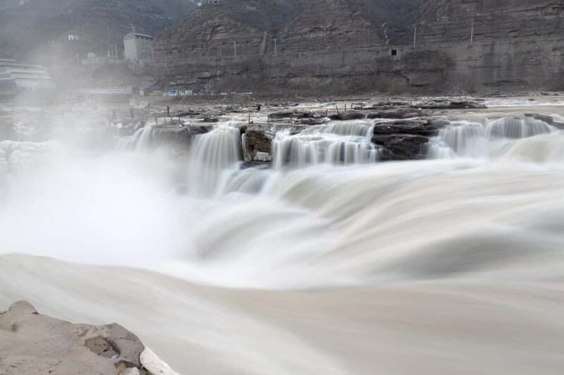 Xian: Hukou Waterfall Day Trip with Guide & Pickup - Practical Tips for Making the Most of Your Trip