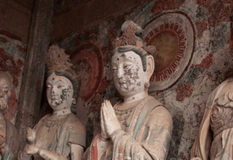 Xi'an: Maiji Grottoes & Fuxi Temple Day Trip by Bullet Train - Visiting the Maiji Grottoes: A Carved Mountain of Buddha