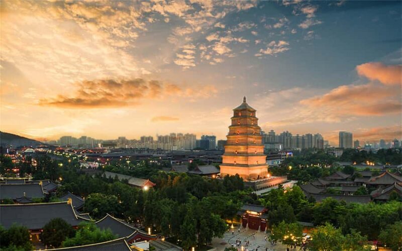 Xi'an: Private Terracotta Army & Huaqing Palace Day Tour - The Itinerary Breakdown