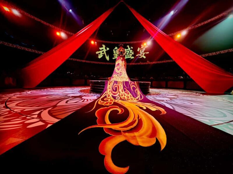 Xi'an: Royal Cultural Dinner Show  WuHuangShengYan - Good To Know