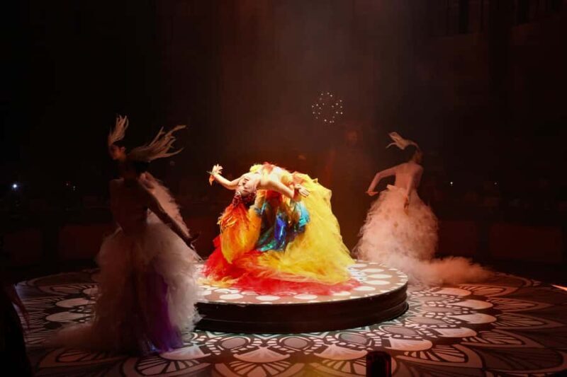 Xi'an: Royal Cultural Dinner Show  WuHuangShengYan - What to Expect from the Experience