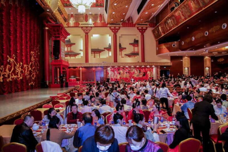 Xi'an: Tang Dynasty Show Tickets Booking - Transportation and Convenience
