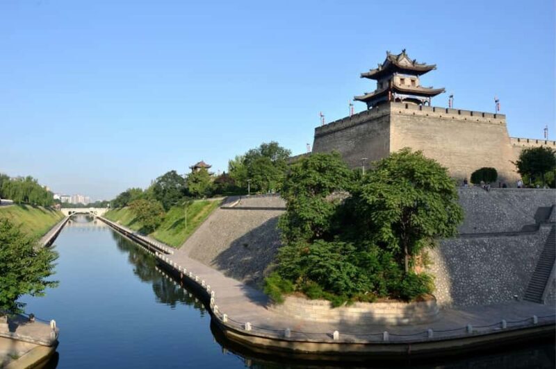 XianCity Wall Multi-Entry or Night Food Tour with Show - The Night Food Tour: A Feast for Senses