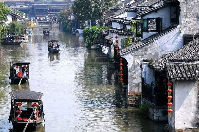 Xitang Water Town Private Tour from Shanghai with Hot Spring Spa Experience - Who Will Love This Tour?