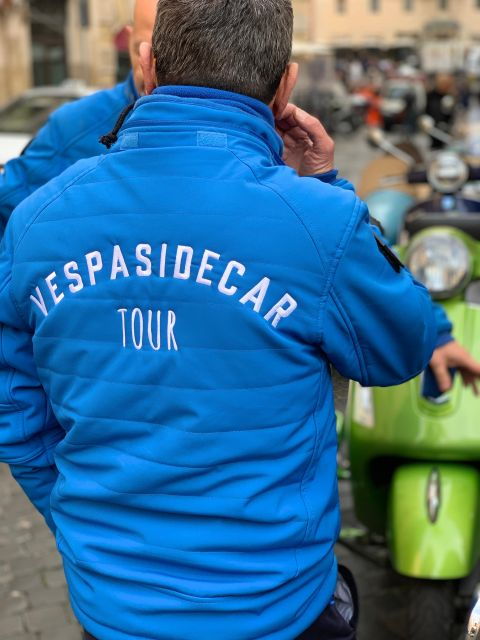Xmas Lights Panoramic Vespa Sidecar Tour - Booking Information