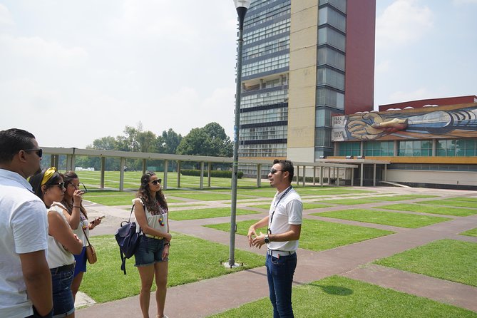 Xochimilco, Coyoacán and Frida Kahlo Museum Private Tour - Common Questions