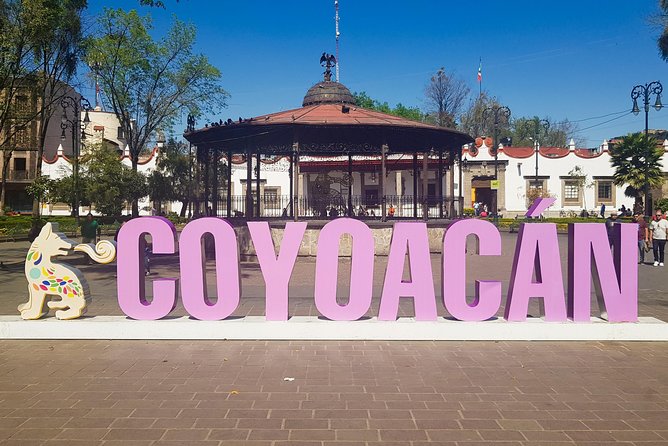 Xochimilco, Coyoacan, Azteca Stadium, UNAM - Common Questions