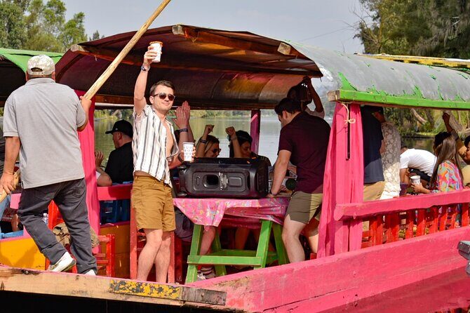 Xochimilco International boat party with open bar and tacos - Who Is This Tour Best For?