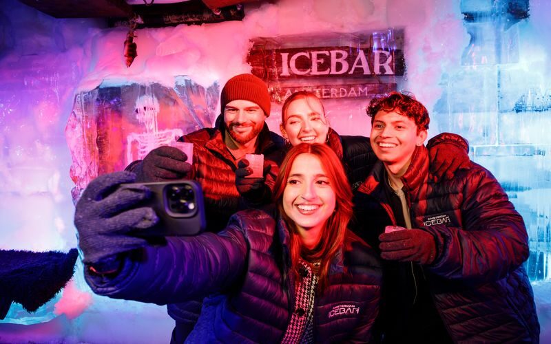 Xtracold Icebar Amsterdam Ticket with free drinks - Dress for the cold below the jacket