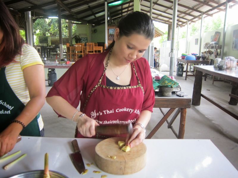 Yas Thai Cookery School in Ao Nang - Sit down to your own Thai dinner