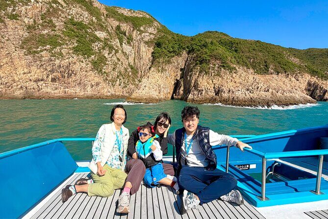 Yacht Cruise Four Sea Arches in Hong Kong UNESCO Geopark - Practical Details and What to Expect