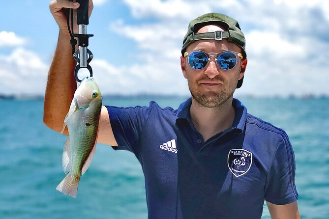 Yacht Fishing at the Southern Islands of Singapore - Route and Scenic Views