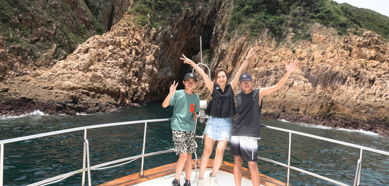Yacht Island-Hopping & Cultural Day Tour: Sai Kung Yim Tin Tsai Hakka Snacks Food Tasting & Ancient Volcanic Rocks & Sharp Island sightseeing - Is the price of $74.75 good value?
