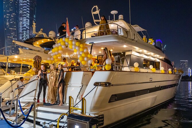 Yacht Party Elevate Your Nightlife Experience in Dubai - Spectacular Views of Dubai Skyline