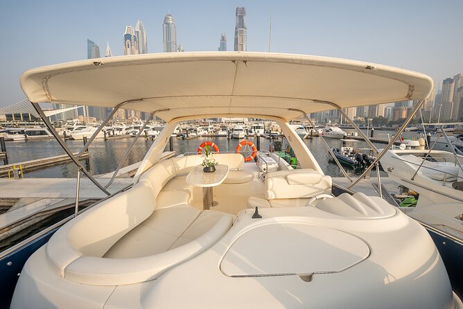 Yacht Rental in Dubai - Azimut 50ft Dubai Yacht - What To Expect