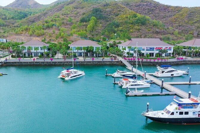 Yacht Tour in Nha Trang - An Overview of the Yacht Experience in Nha Trang
