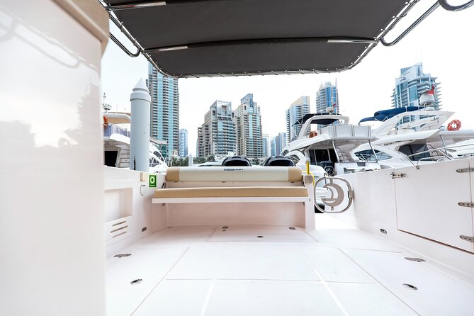 Yachting in Dubai: Book 36 Ft Yacht Charter up to 10 People - The Sum Up