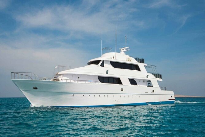 Yachting to Dolphin House With Lunch in Hurghada - Good To Know