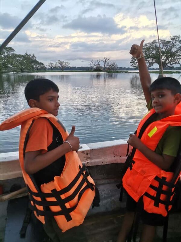 Yala: Evening Boat Tour at Tissa Lake with Sunset View - Good To Know