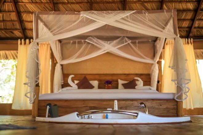 Yala National Park : Luxury Camping Adventure & Safaris - Included Amenities