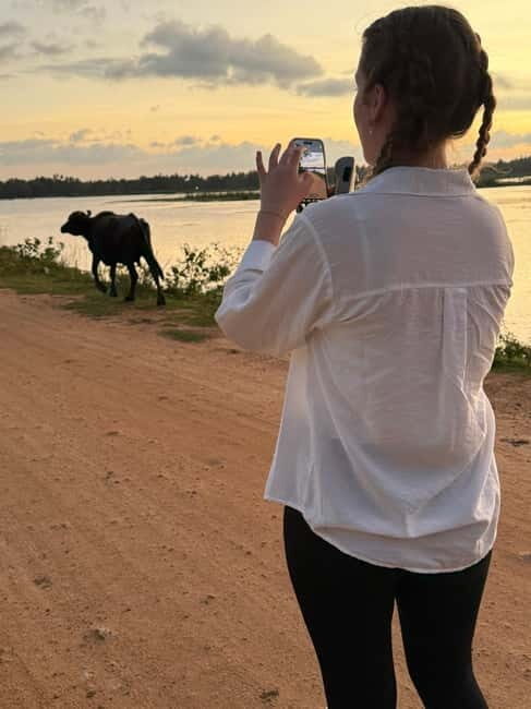 Yala Village Tour: Pottery Class, Lake and Temple Visits - Good To Know