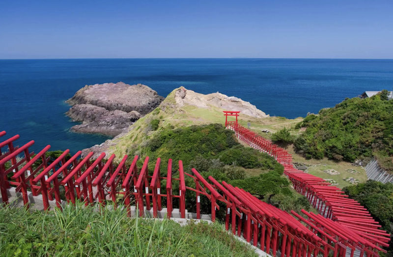 Yamaguchi chartered car day tour (customized itinerary) | Tsunoshima Bridge, Motonosumi Shrine, Senjojiki, Akiyoshidai / Akiyoshido Cave, Beppu Benten Pond, Karato Market, Kanmon Bridge, etc. - A private day for Yamaguchi’s far-flung sights