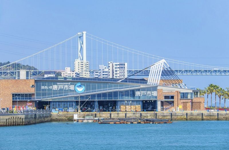 Yamaguchi chartered car day tour (customized itinerary) | Tsunoshima Bridge, Motonosumi Shrine, Senjojiki, Akiyoshidai / Akiyoshido Cave, Beppu Benten Pond, Karato Market, Kanmon Bridge, etc. - Should you book this Yamaguchi day trip?