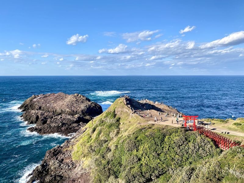 Yamaguchi Nagato One-Day Tour | Motonosumi Shrine, Tsunoshima Bridge, Nagato Yumoto Onsen | Departing from Fukuoka Hakata - Three Yamaguchi highlights in one long day