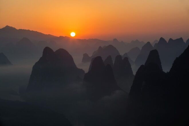 Yangshuo/Guilin: Xianggong Hill, Boat Ride&Cave Private Tour - Inclusions