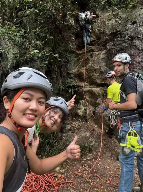 Yangshuo Outdoor Rock Climbing Experience, Beginner-Friendly - Exploring the Details of the Yangshuo Climbing Tour